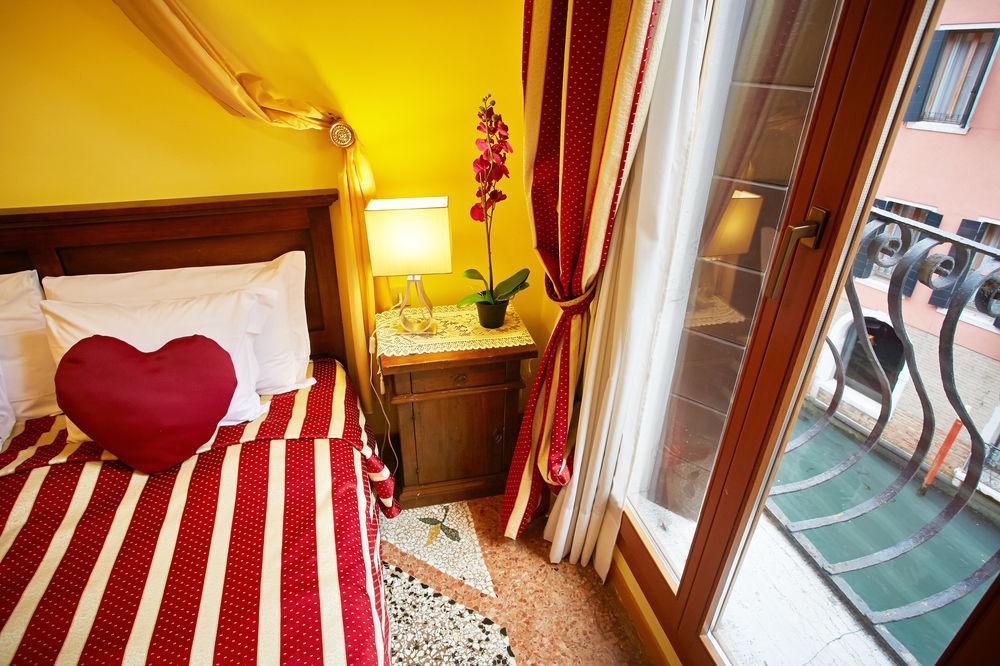 Hotel San Luca Venezia Luaran gambar